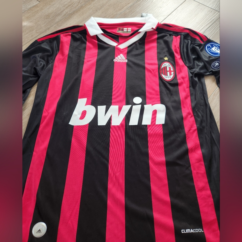 Jersey Soccer Version Retro AC Milan Ronaldinho#80 Long Sleeve - Picture 4 of 7